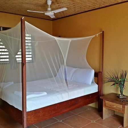 Hotel Casa Rosa Taytay Palawan Exteriér fotografie