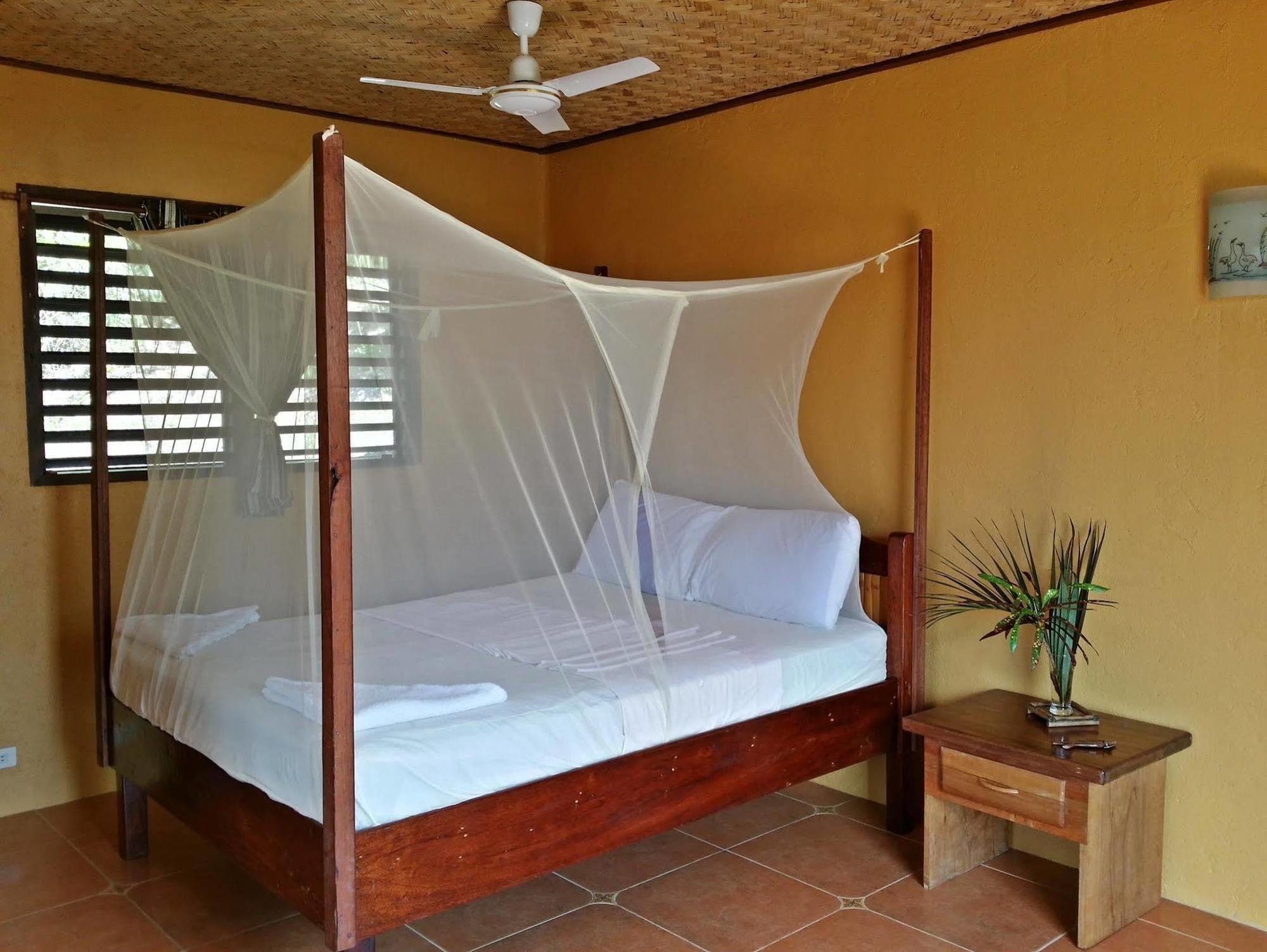 Hotel Casa Rosa Taytay Palawan Exteriér fotografie